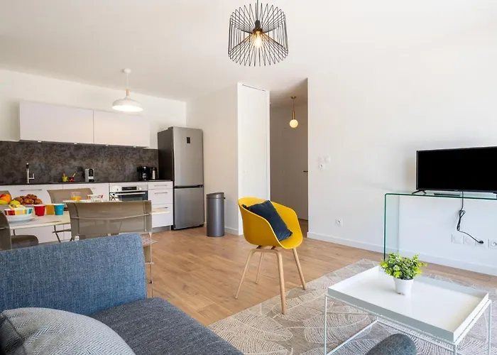 Apartment Hemisphere By Interhome