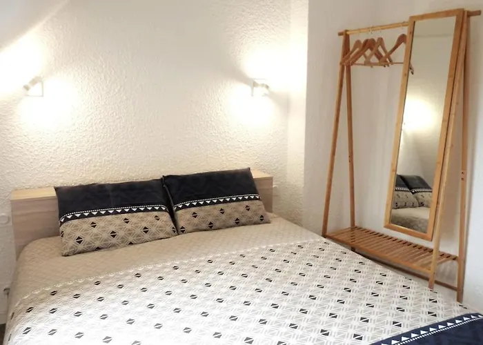 Ty Refuge - 2 A 4 Vacanciers - 2 Chambres - Terrasse - Plages Et Commerces A Pied - Parking