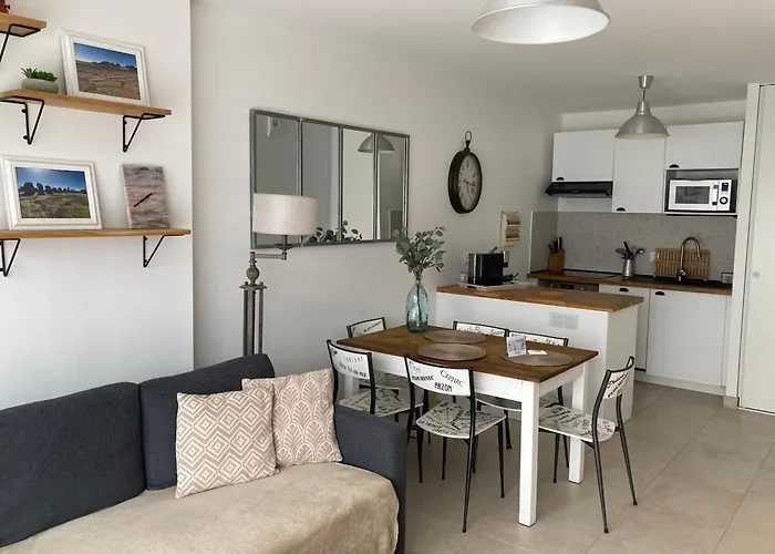 Ty Dolmen Du - 2 Vacanciers - Jardin Clos - Petit Chien Bienvenu - 2 Velos - Plages Et Commerces A Pied
